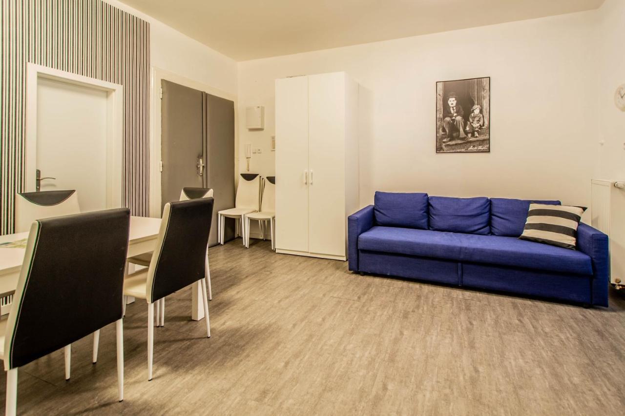 Labyrinth Apartments By Ruterra Prague Exterior photo