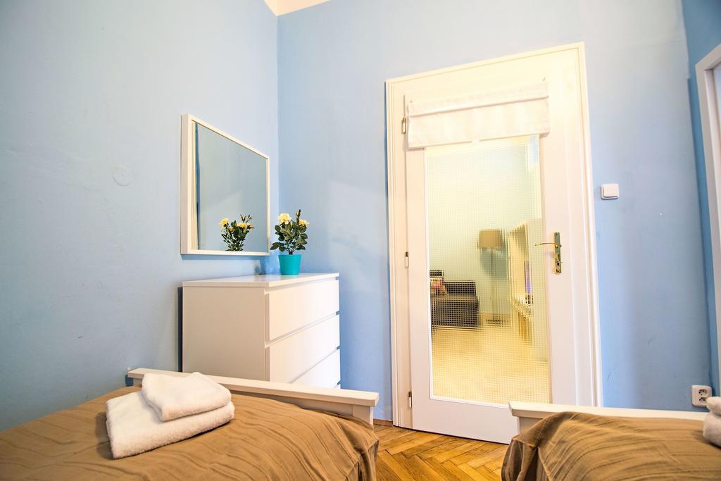 Labyrinth Apartments By Ruterra Prague Exterior photo